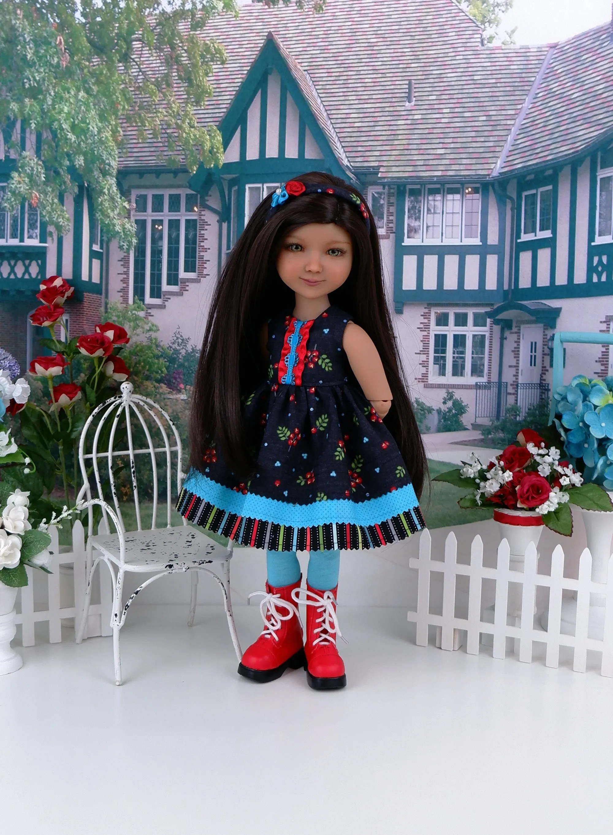 Beautiful Berries - dress with boots for Ruby Red Fashion Friends doll
