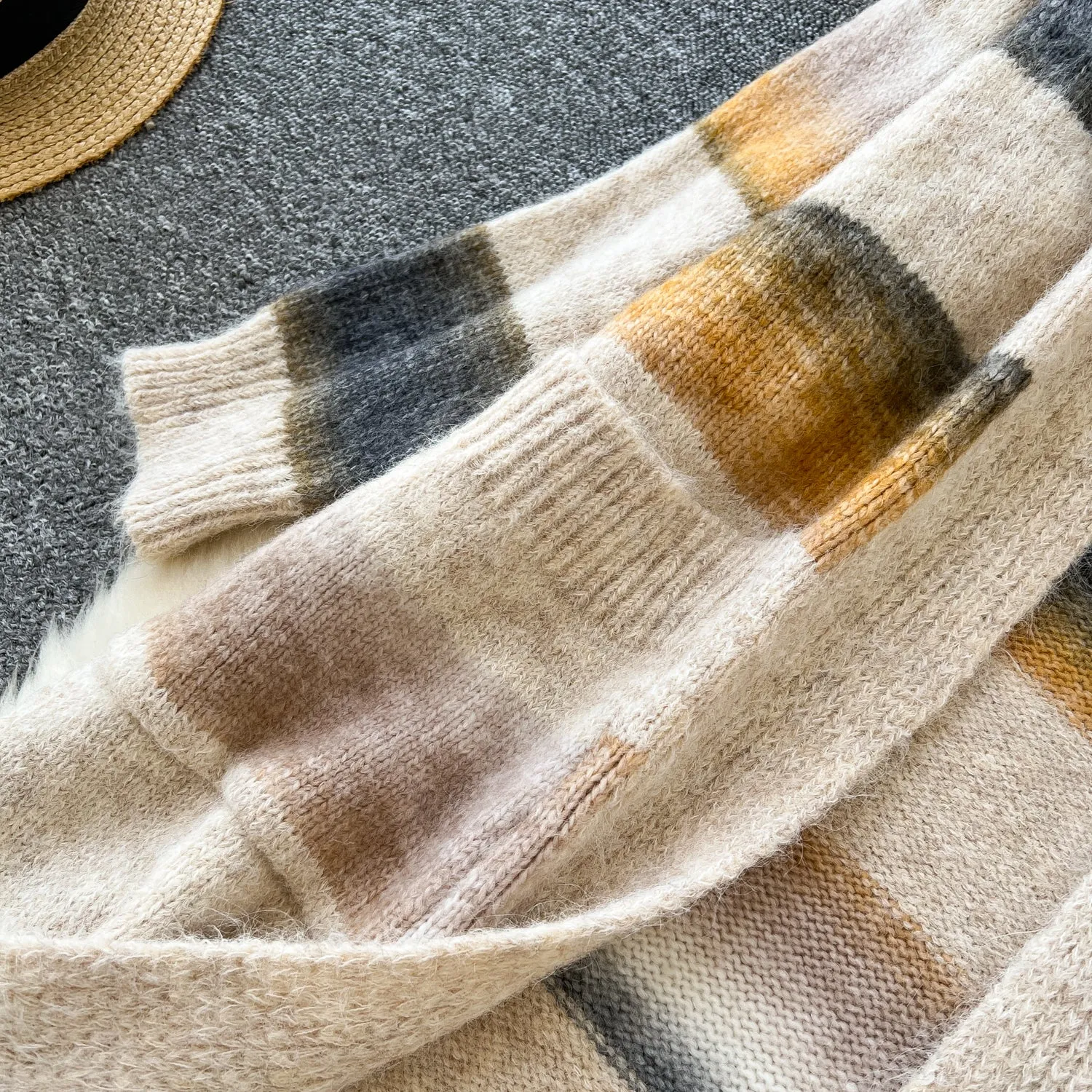 Color Blocking Stripe Loose-fit Cardigan