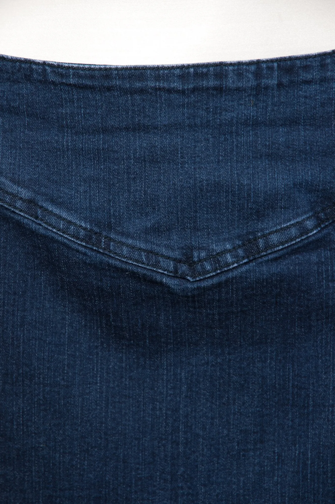 Dark denim knee-length stretch skirt