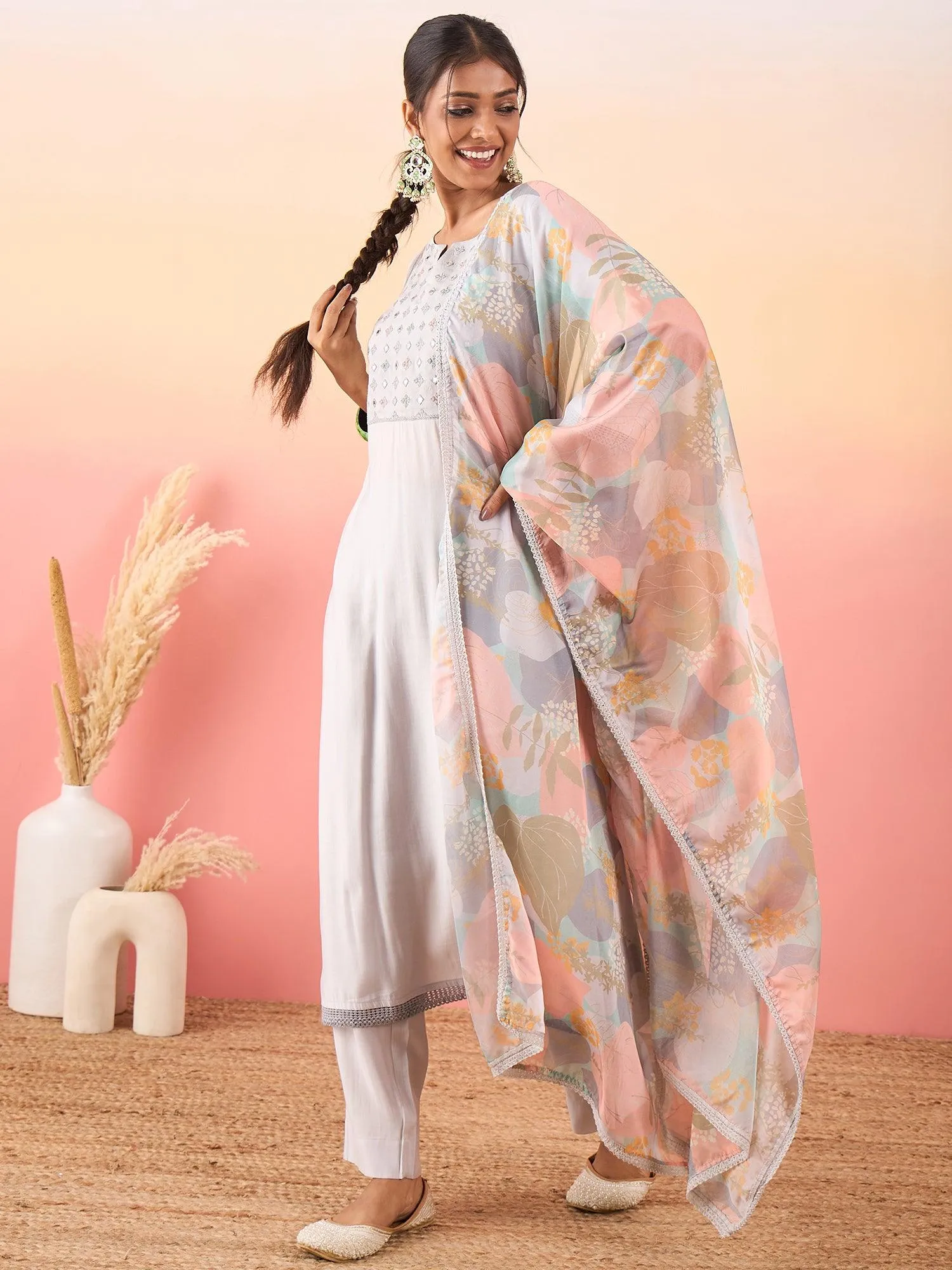 Women Embroidered Regular Thread Work Kurta with Trousers & With Dupatta